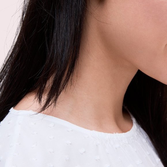 Kate Spade Love me Knot Earrings (with GIFT BAG) - Picture 3 of 9